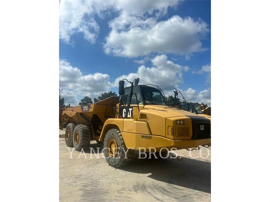CAT 725C2 Terrængående lastbiler