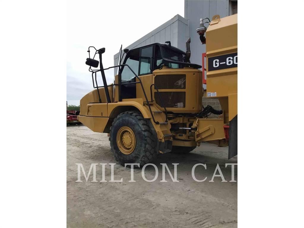 CAT 725C2 Terrængående lastbiler