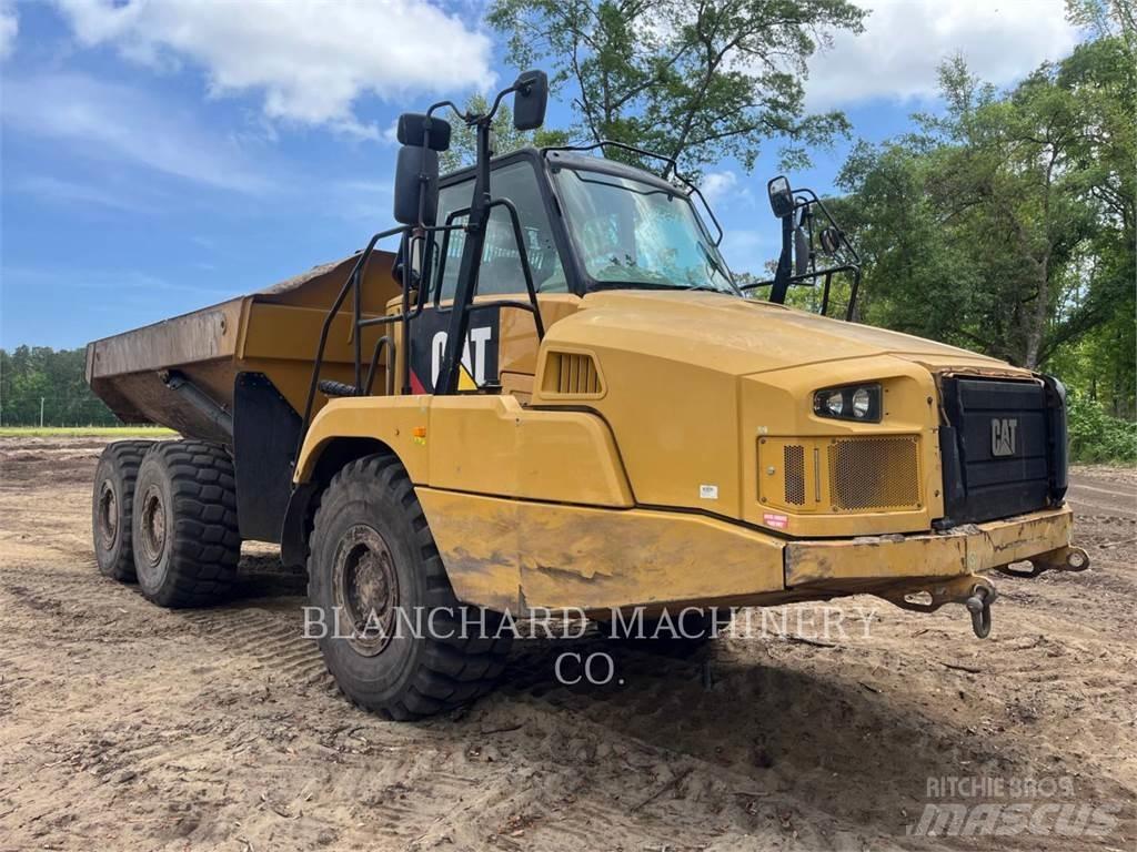 CAT 725C2 Terrængående lastbiler