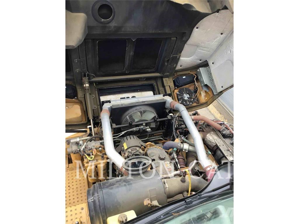 CAT 725C2 Terrængående lastbiler