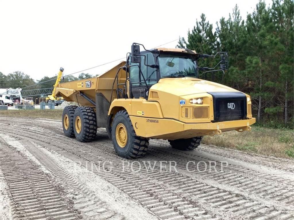 CAT 725TG Terrængående lastbiler