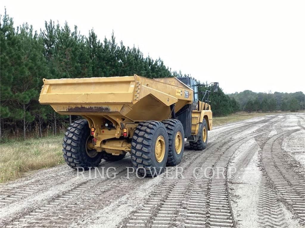 CAT 725TG Terrængående lastbiler