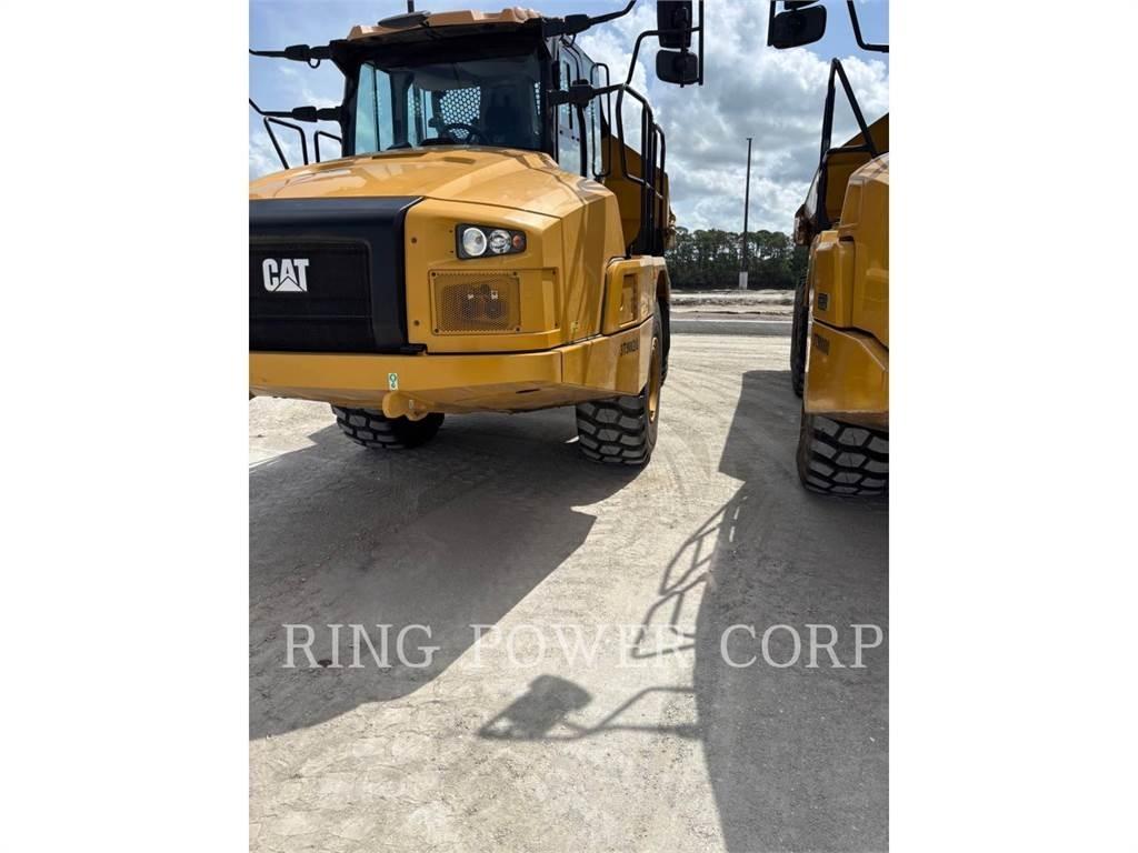 CAT 725TG Terrængående lastbiler