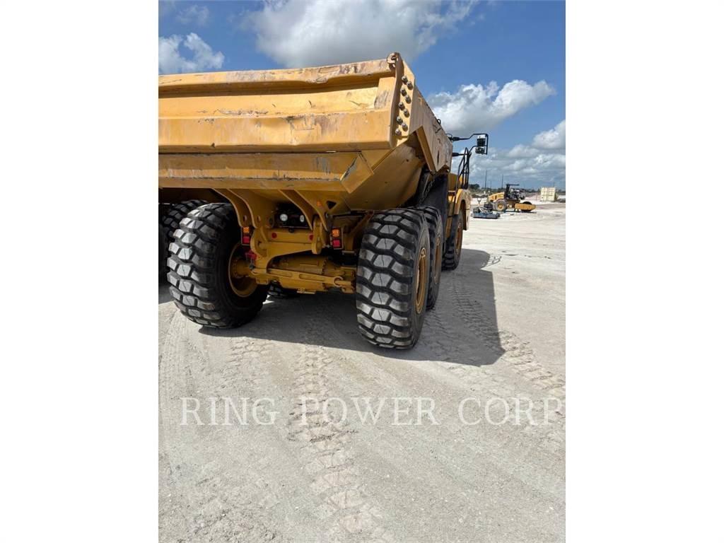 CAT 725TG Terrængående lastbiler