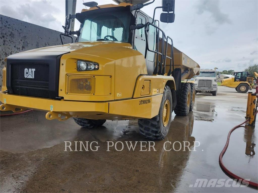 CAT 725TG Terrængående lastbiler