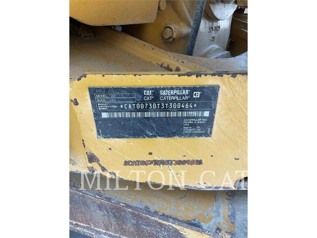 CAT 730 Terrængående lastbiler