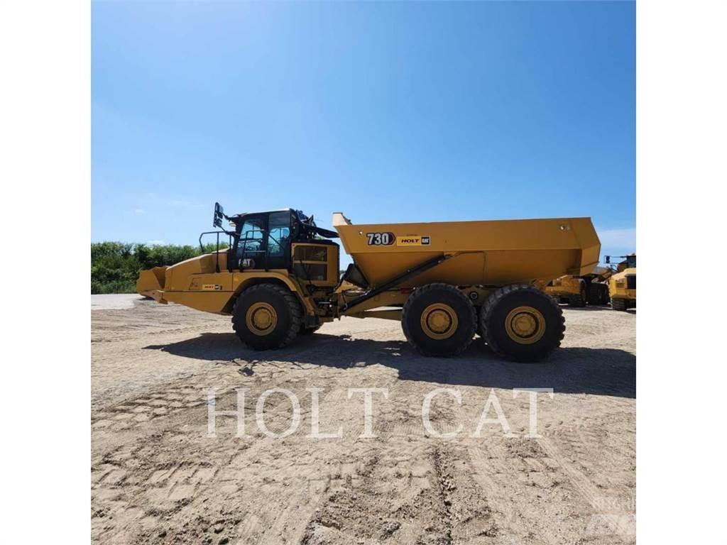 CAT 730 Terrængående lastbiler