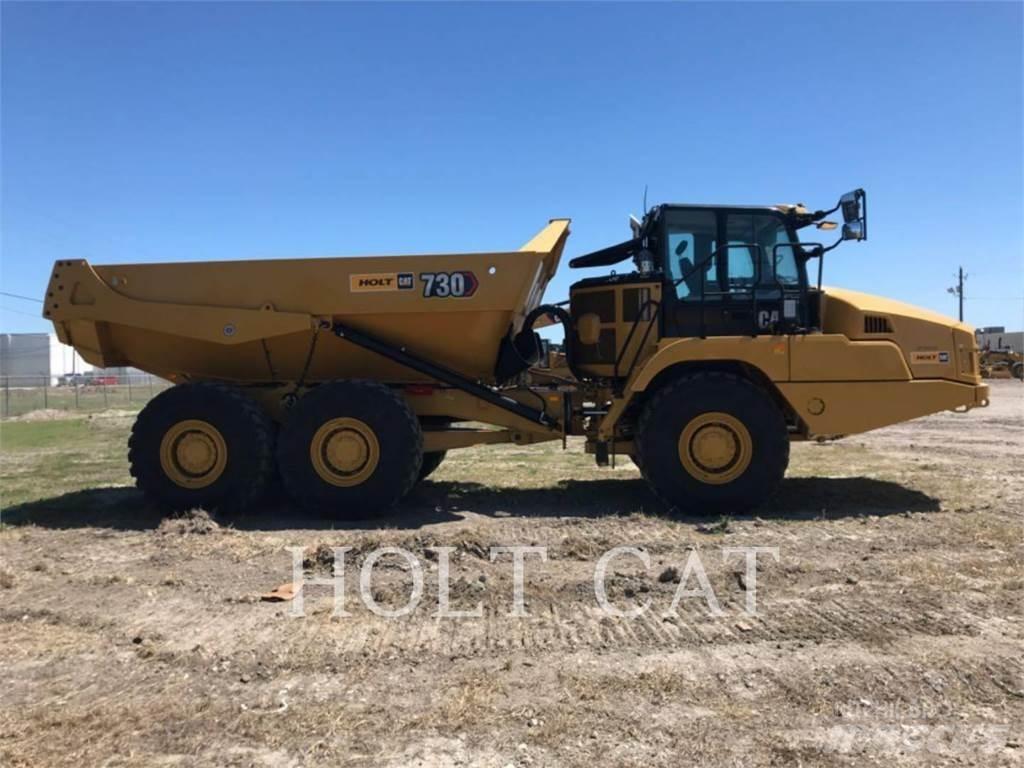 CAT 730 Terrængående lastbiler