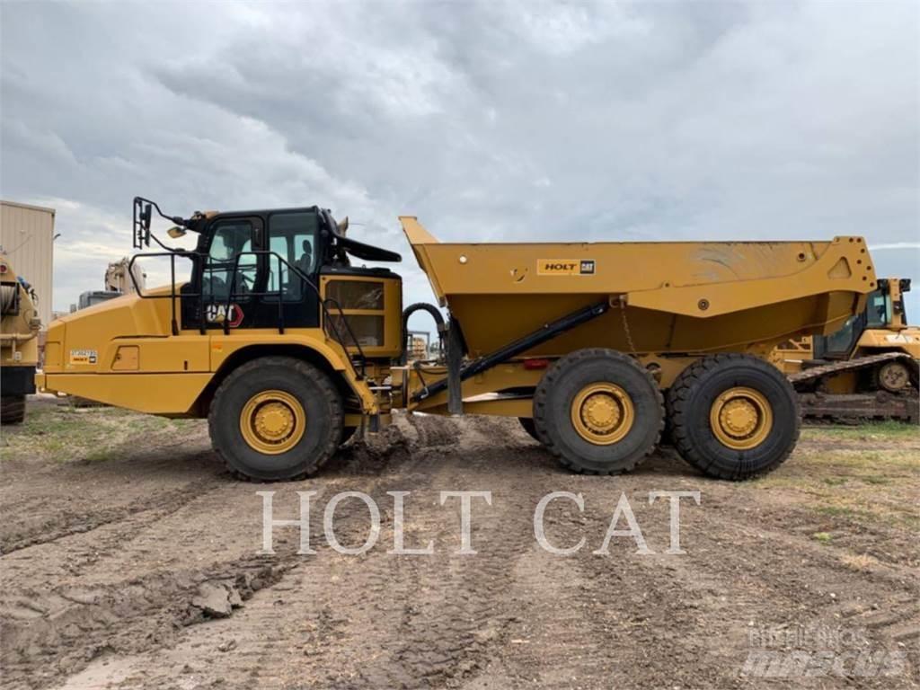 CAT 730 Terrængående lastbiler