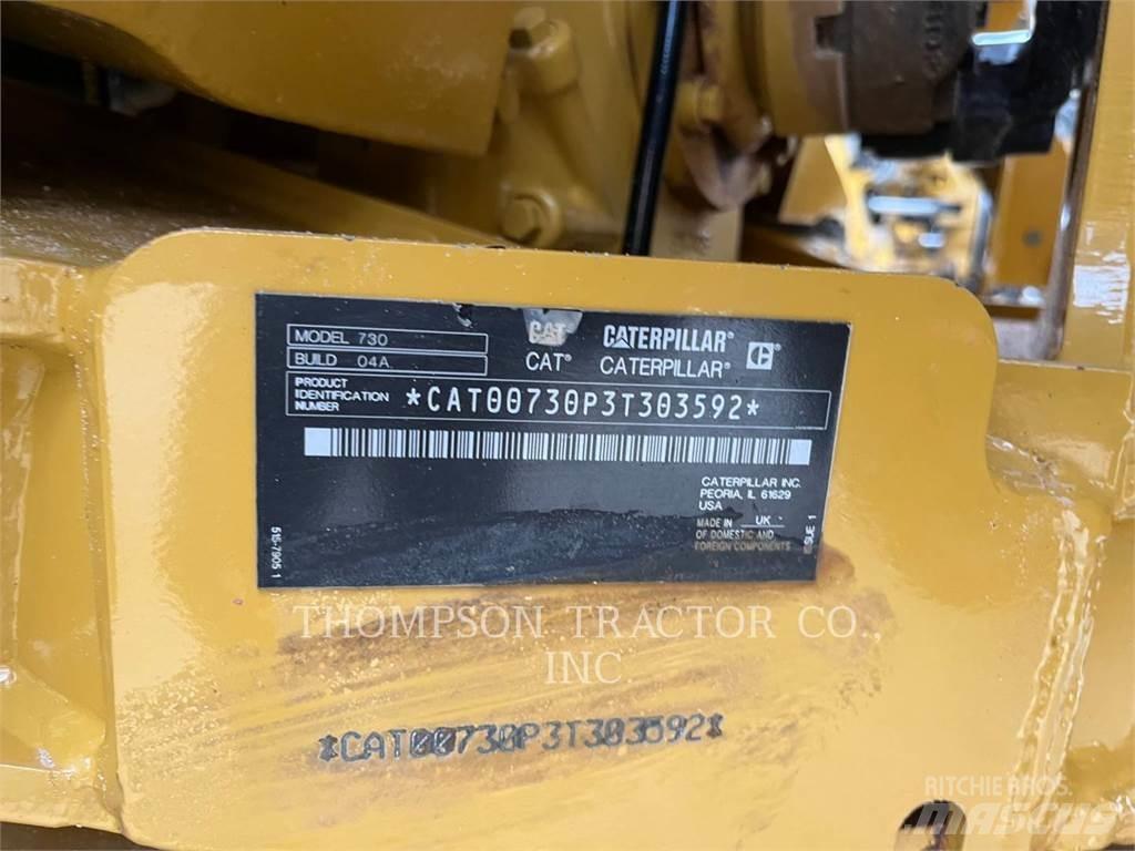 CAT 730 Terrængående lastbiler