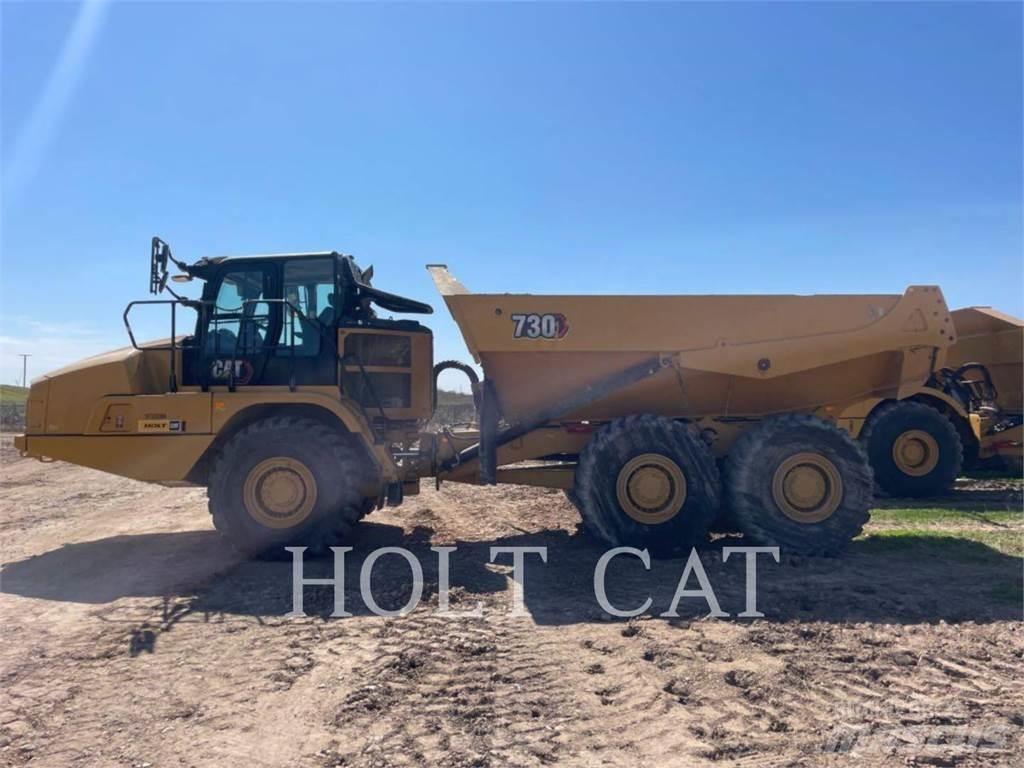CAT 730 Terrængående lastbiler
