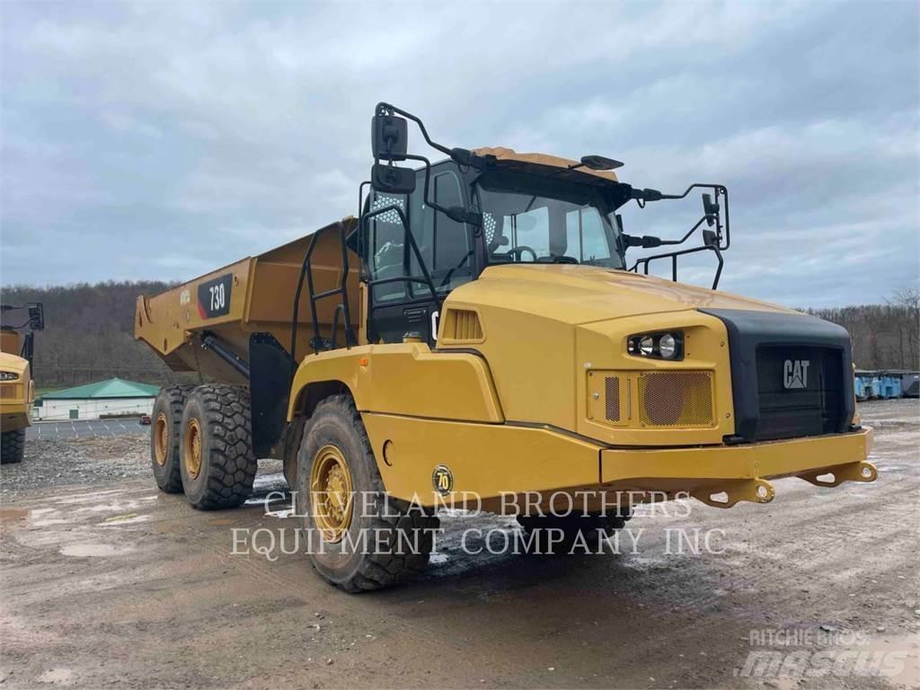 CAT 730 Terrængående lastbiler