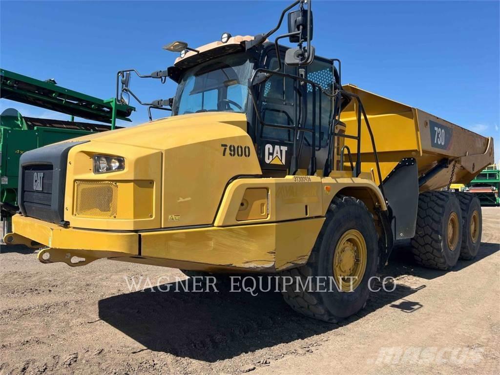 CAT 730 Terrængående lastbiler