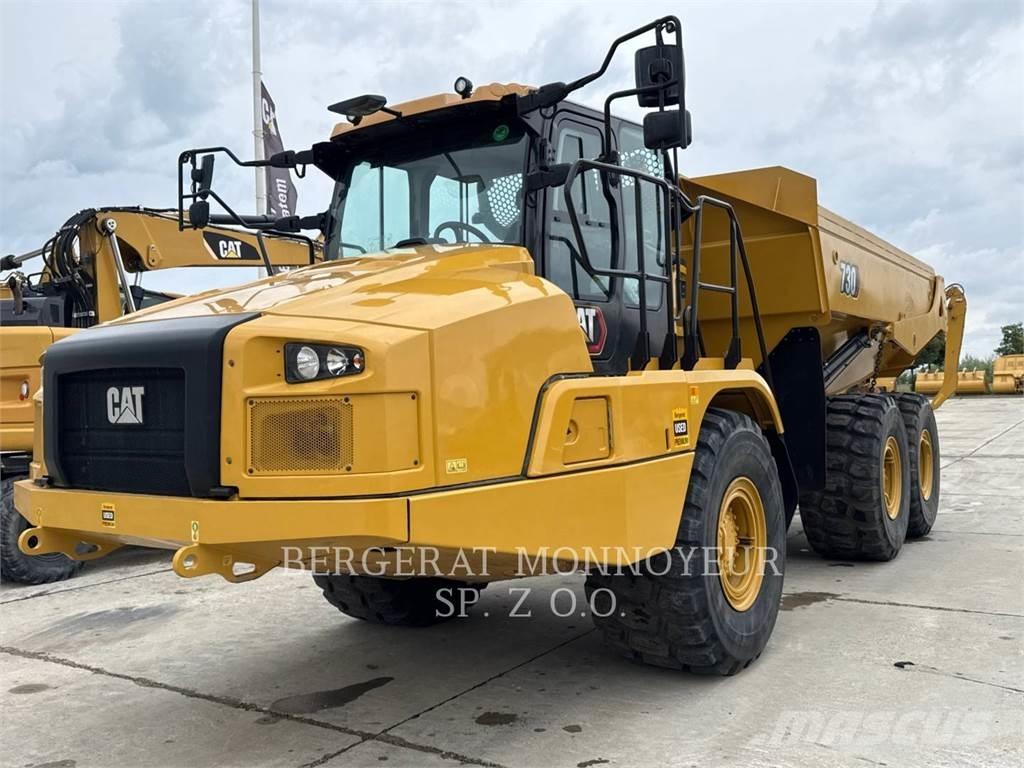 CAT 730 Terrængående lastbiler