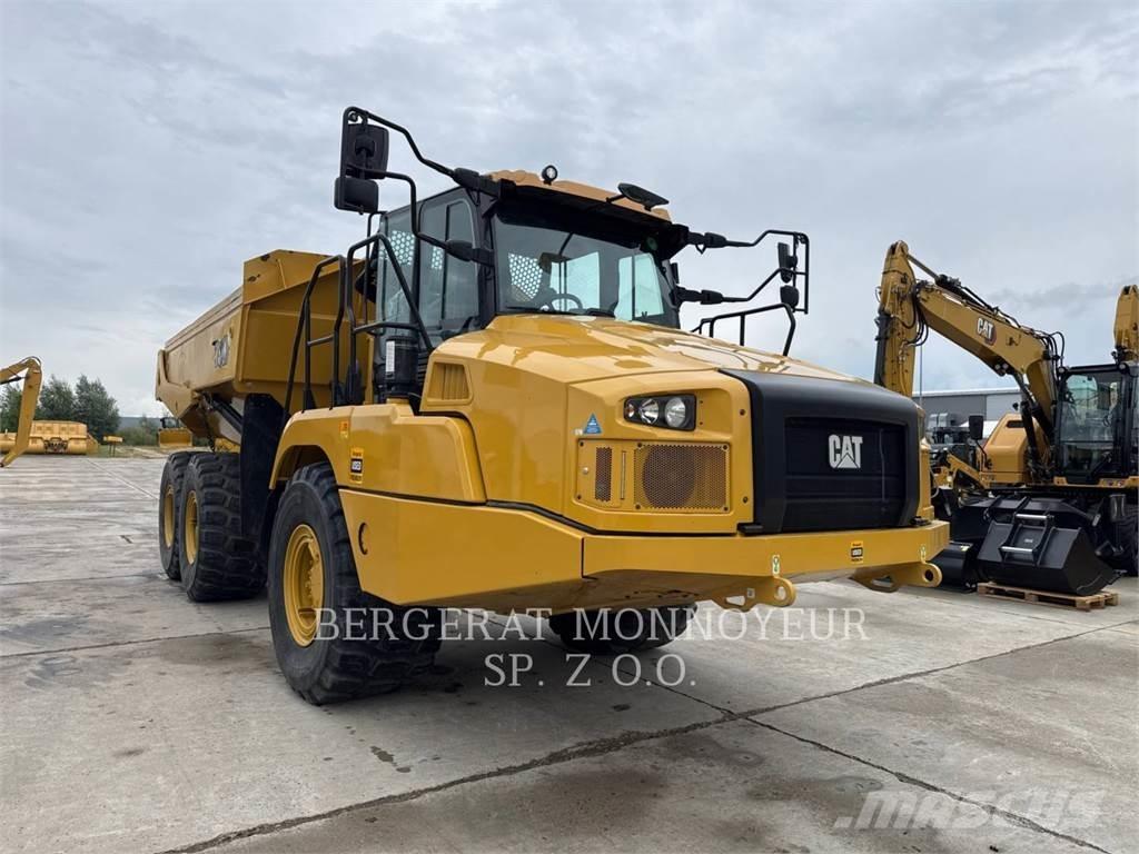 CAT 730 Terrængående lastbiler