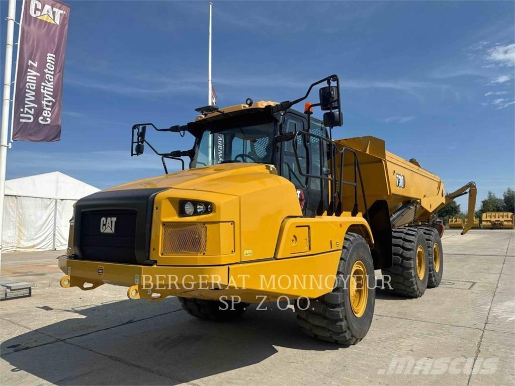 CAT 730 Terrængående lastbiler
