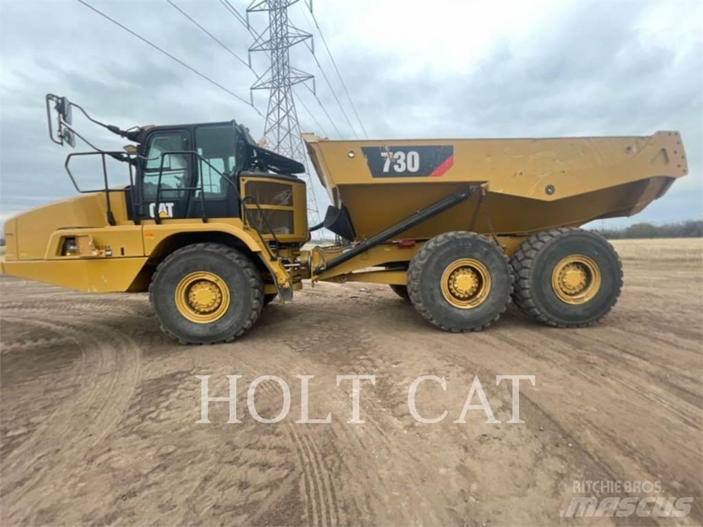 CAT 730 Terrængående lastbiler
