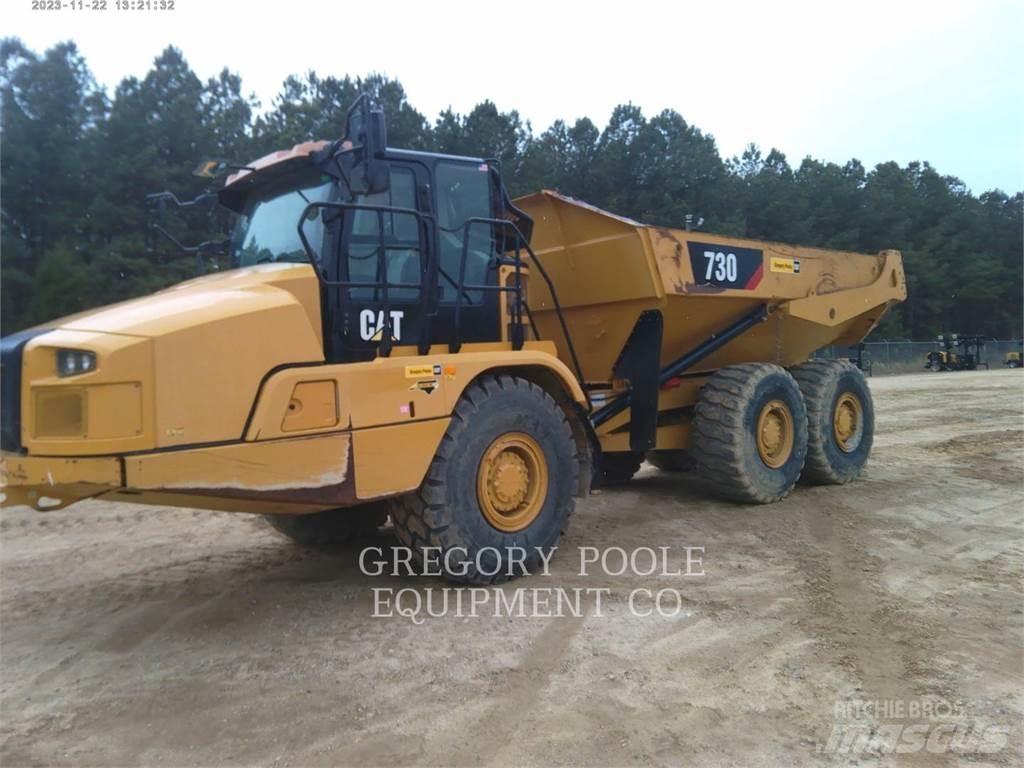 CAT 730-04 Terrængående lastbiler