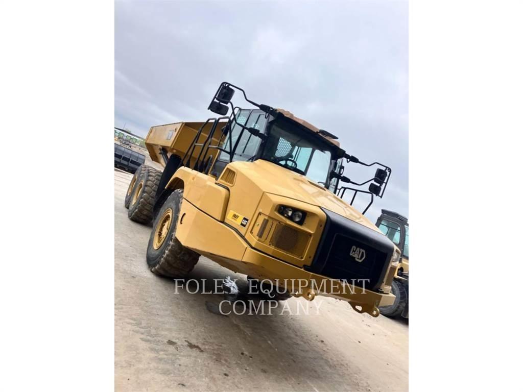 CAT 730-04 Terrængående lastbiler