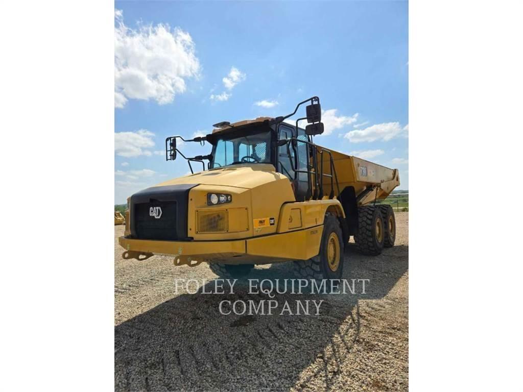 CAT 730-04 Terrængående lastbiler