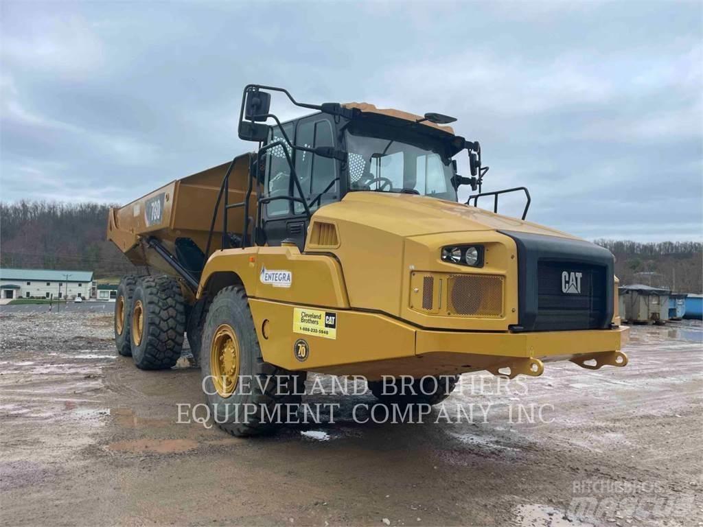 CAT 730-04 Terrængående lastbiler