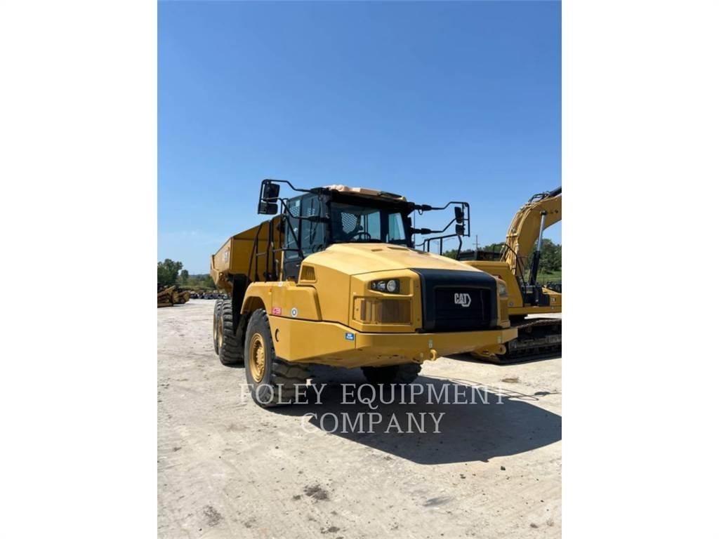 CAT 730-04 Terrængående lastbiler