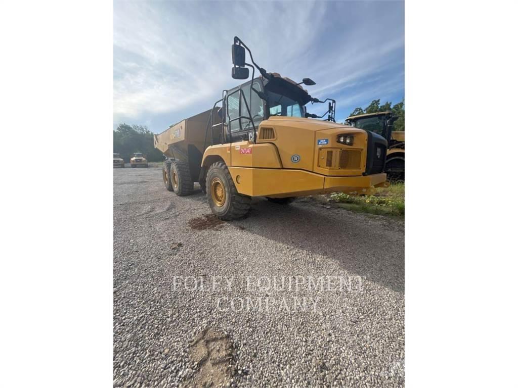 CAT 730-04 Terrængående lastbiler
