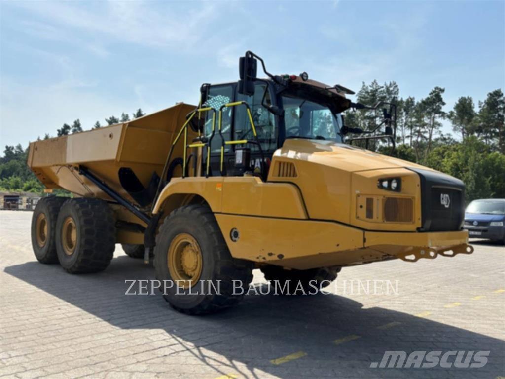 CAT 730-04A Terrængående lastbiler