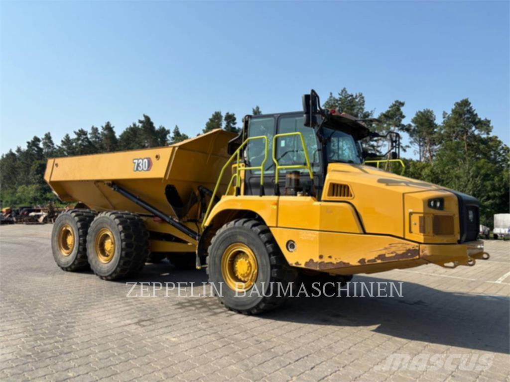 CAT 730-04A Terrængående lastbiler