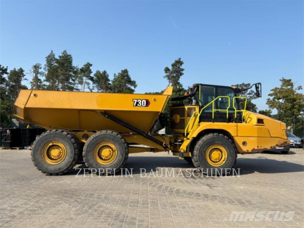 CAT 730-04A Terrængående lastbiler