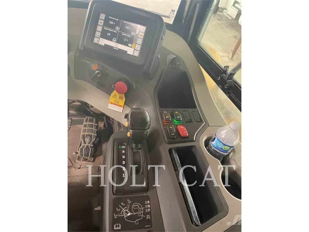 CAT 73004 Terrængående lastbiler