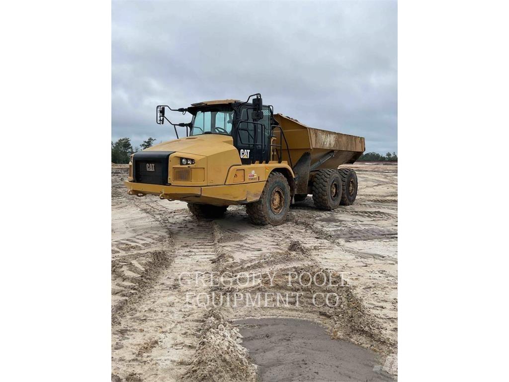CAT 73004 Terrængående lastbiler