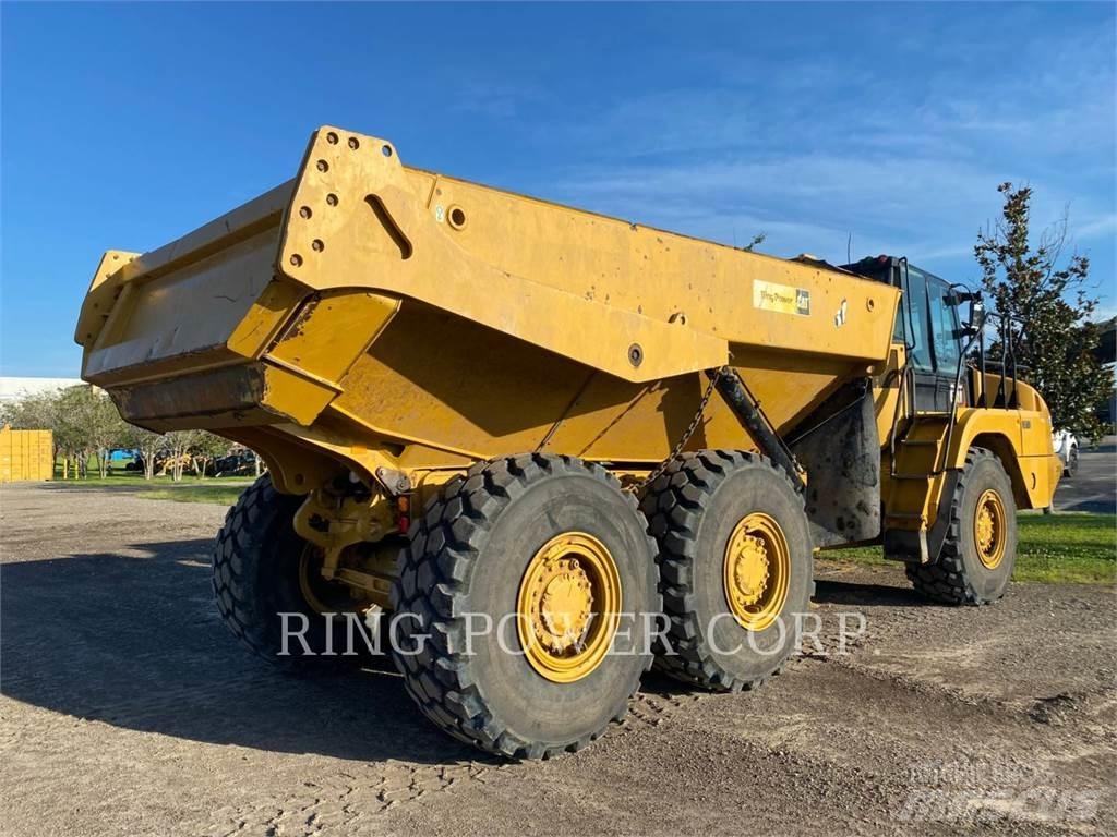CAT 730TG Terrængående lastbiler