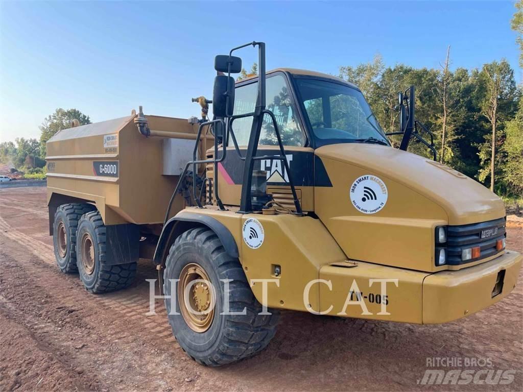 CAT 730WT Terrængående lastbiler