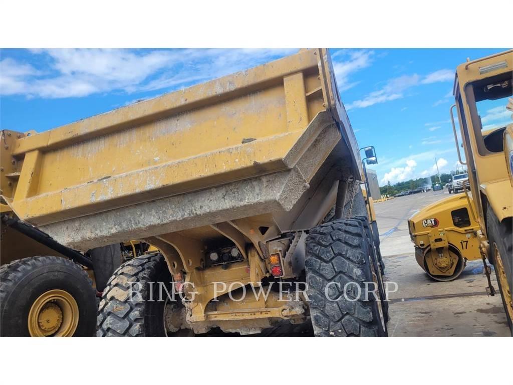 CAT 730WW Tankbiler
