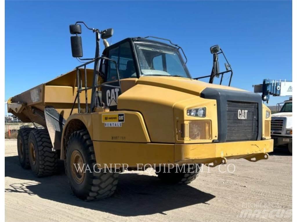 CAT 735C Terrængående lastbiler