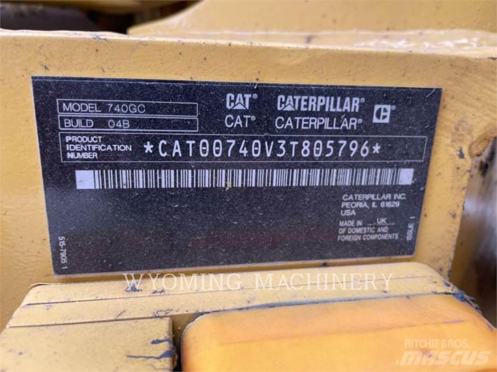 CAT 740 GC Terrængående lastbiler