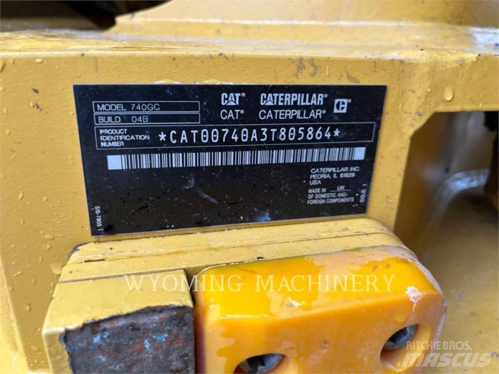 CAT 740 GC Terrængående lastbiler