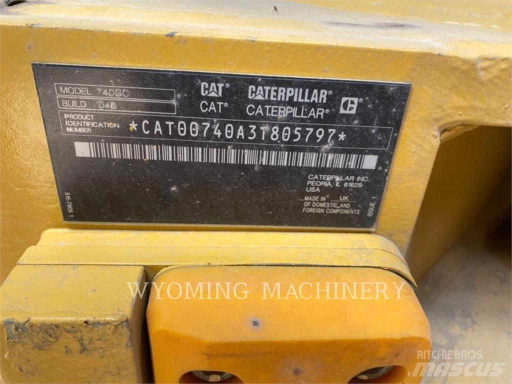 CAT 740 GC Terrængående lastbiler