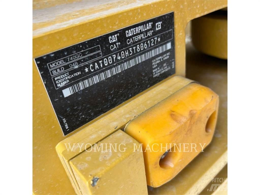 CAT 740 GC Terrængående lastbiler
