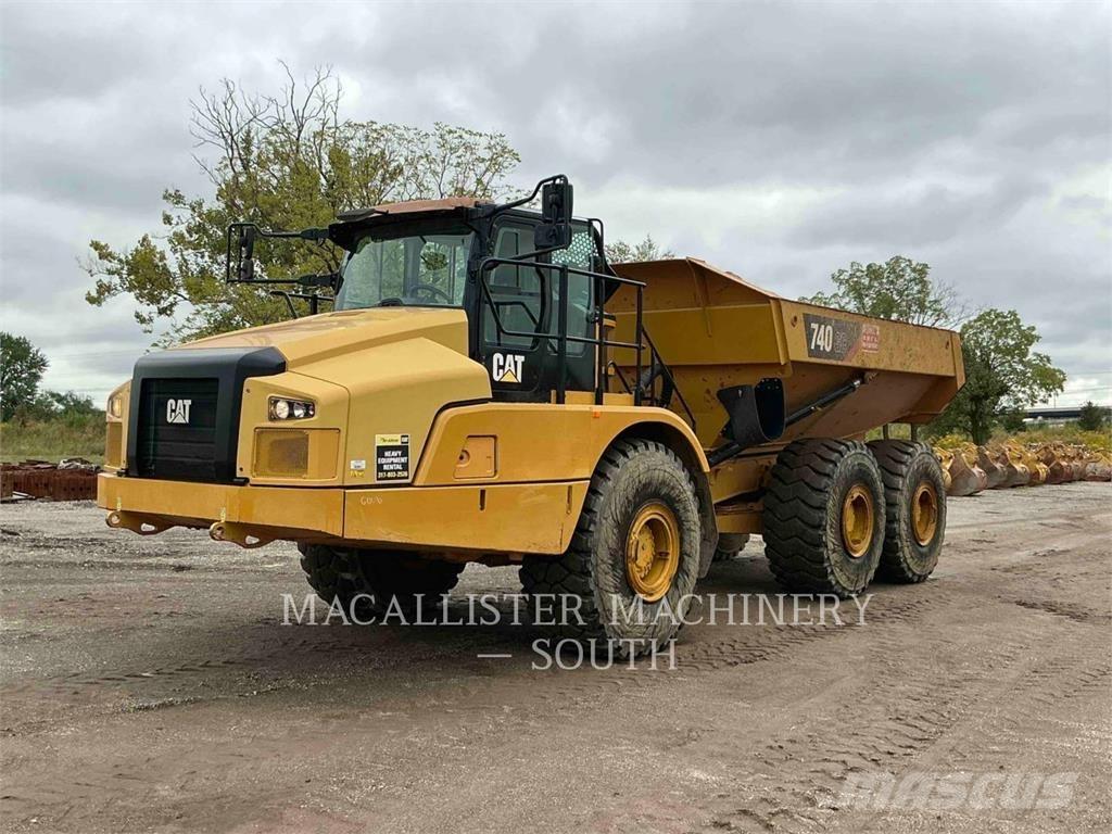 CAT 740 GC Terrængående lastbiler