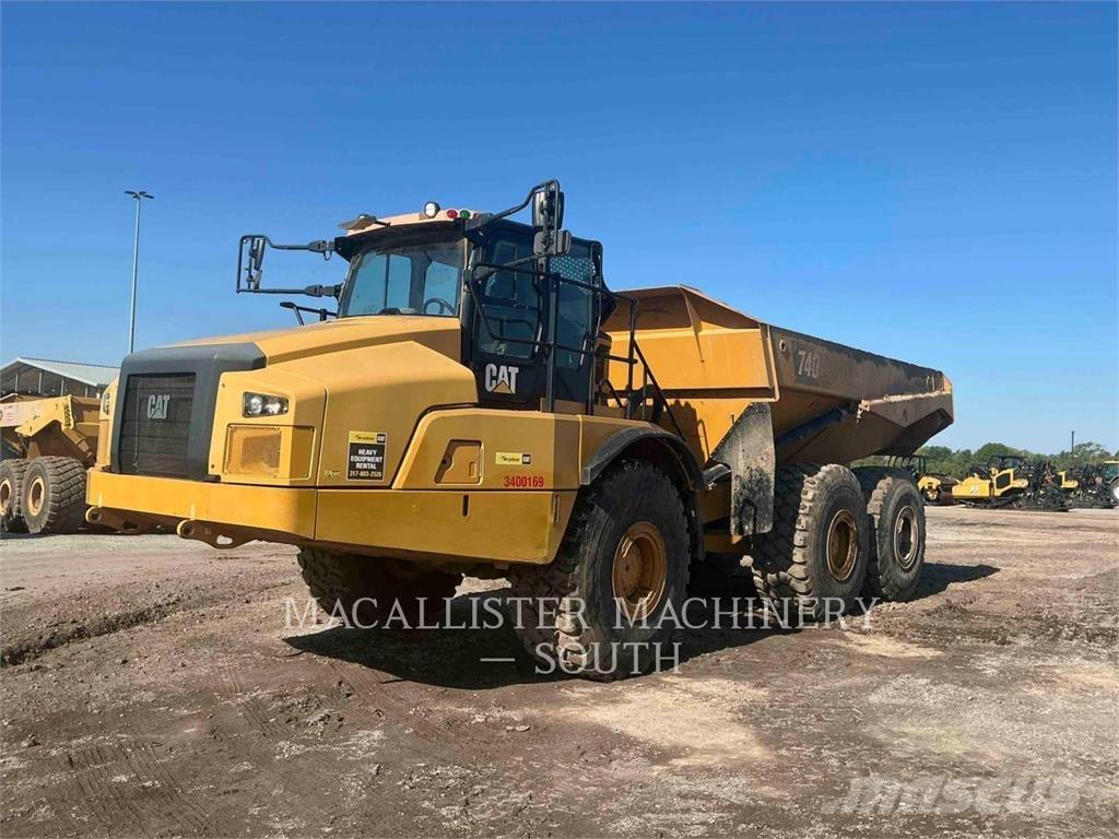CAT 740 GC Terrængående lastbiler