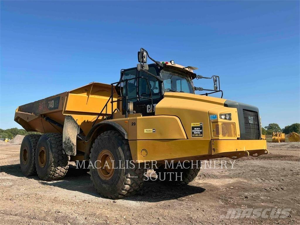 CAT 740 GC Terrængående lastbiler