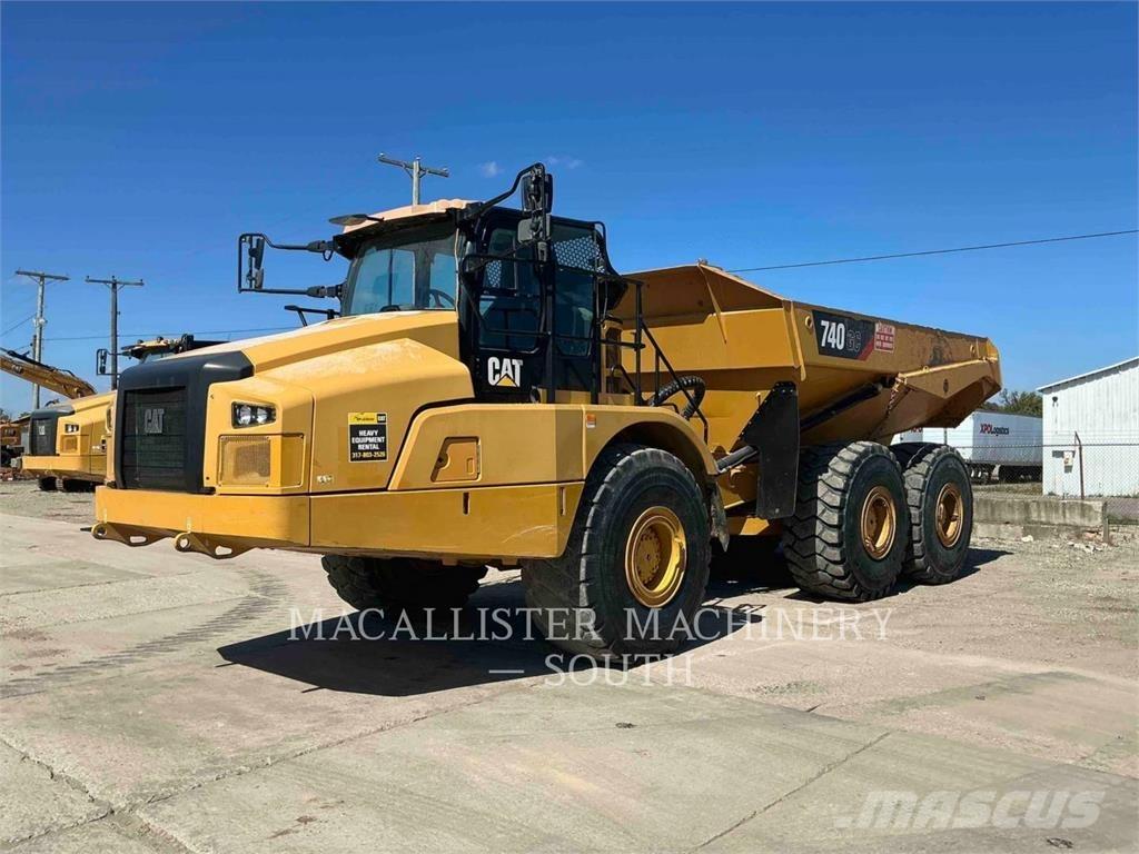 CAT 740 GC Terrængående lastbiler