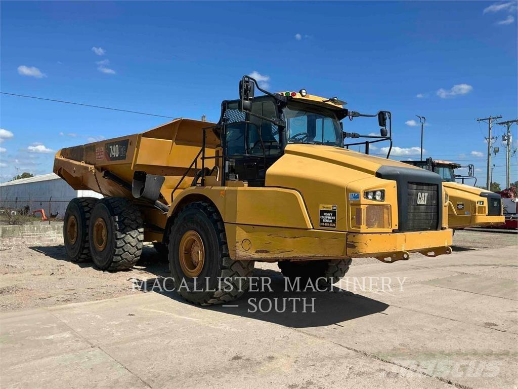CAT 740 GC Terrængående lastbiler