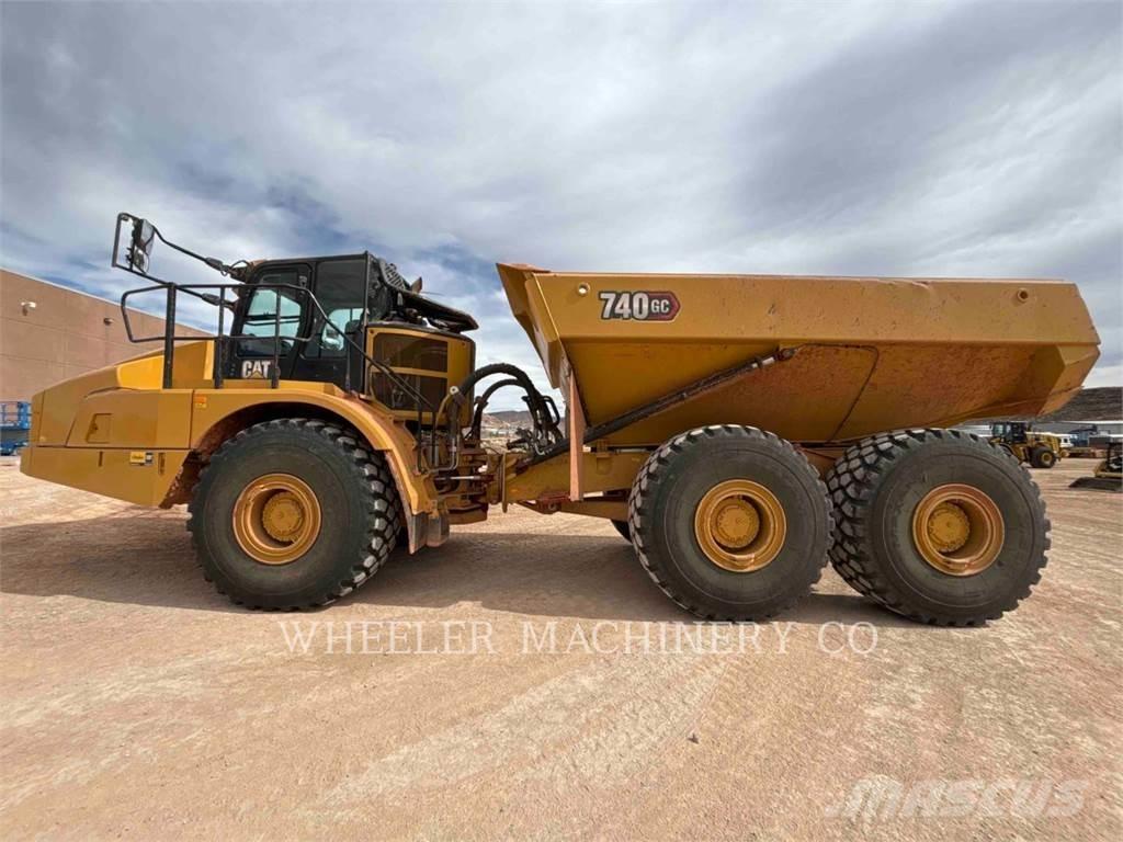 CAT 740 GC TG Terrængående lastbiler