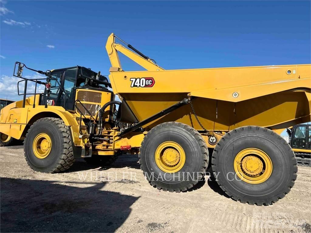 CAT 740 GC TG Terrængående lastbiler