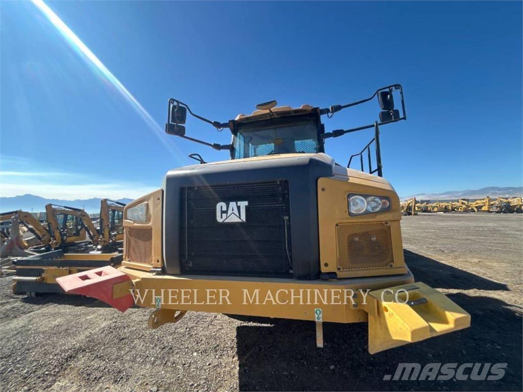 CAT 740 GC TG Terrængående lastbiler