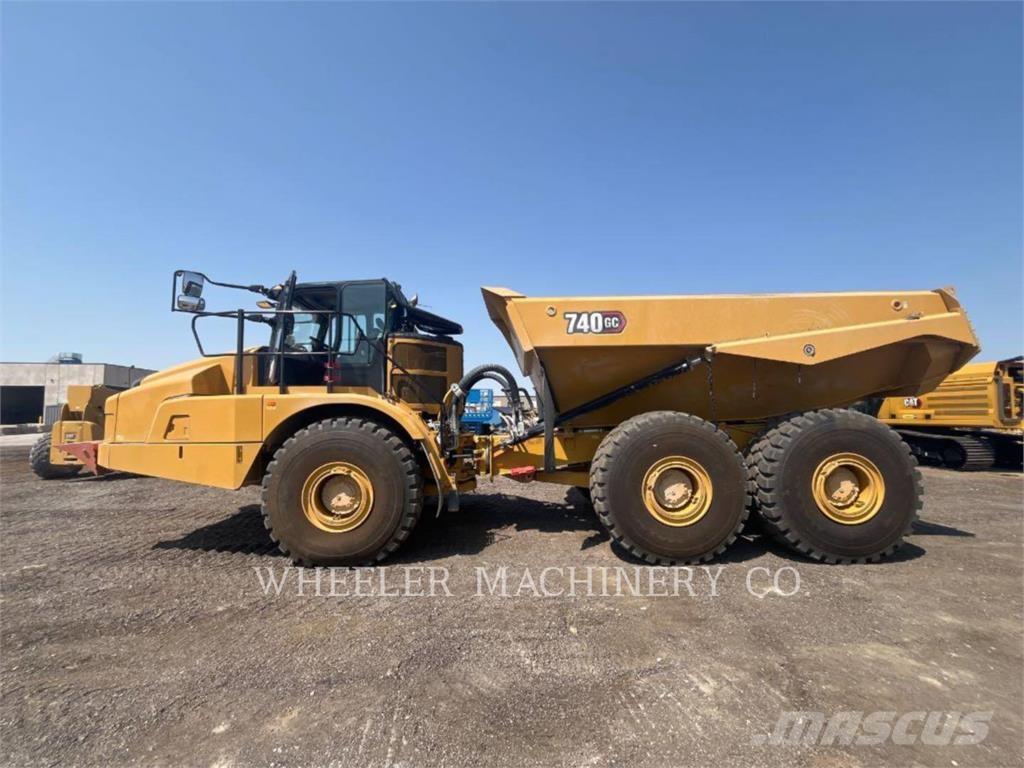 CAT 740 GC TG Terrængående lastbiler