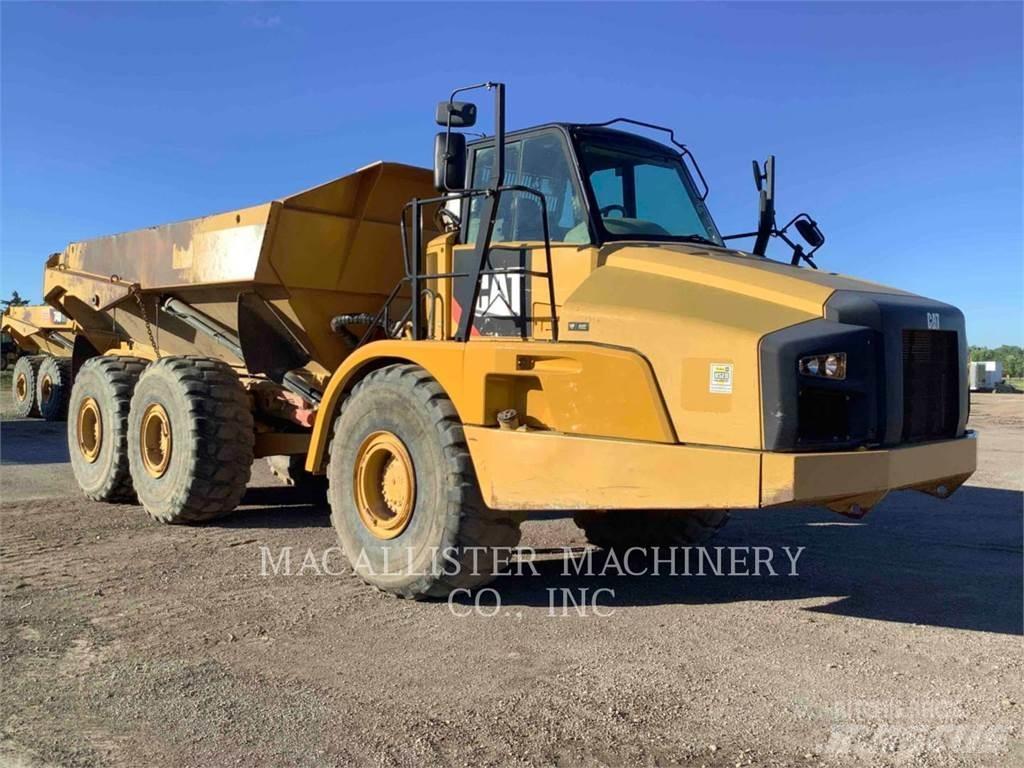 CAT 740B Terrængående lastbiler